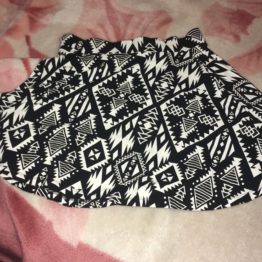 Aztec pattern skirt